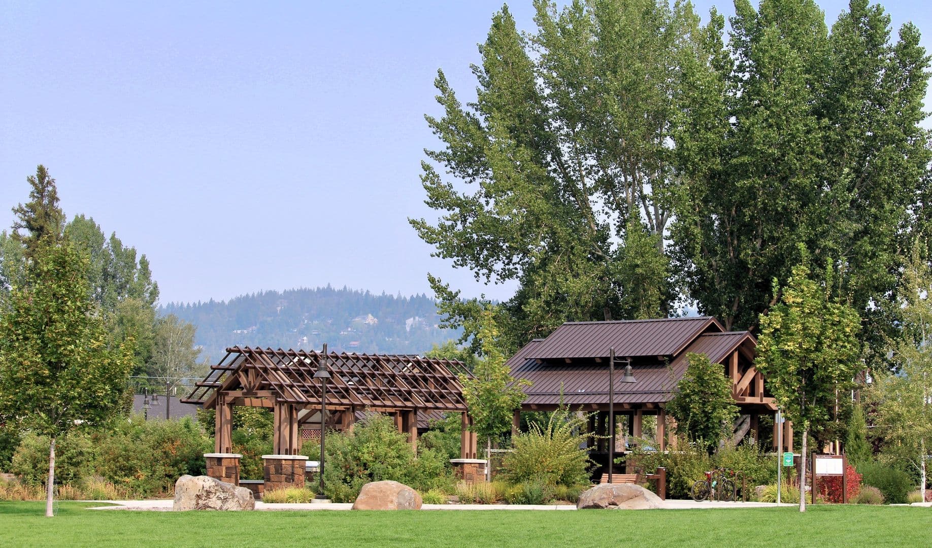 Bend Apartment: 94 NW Riverside Blvd.