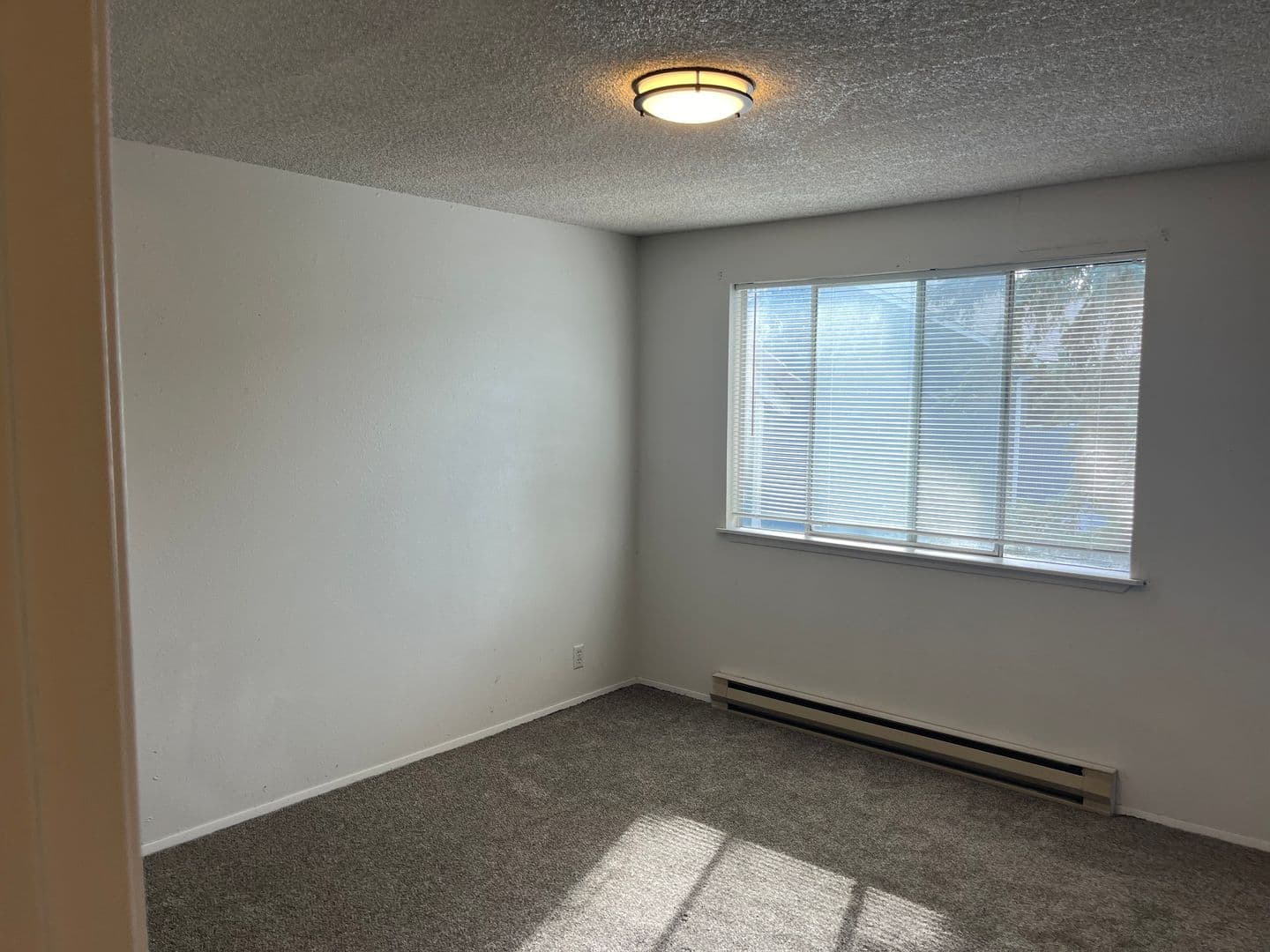 Bend Apartment: 94 NW Riverside Blvd.