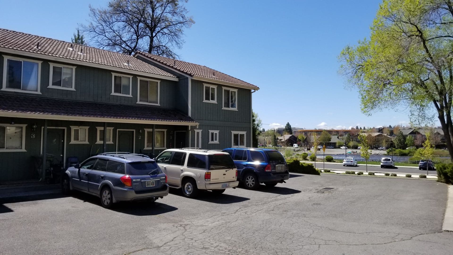 Bend Apartment: 94 NW Riverside Blvd.