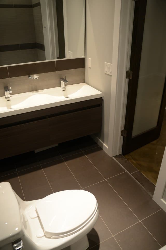 Philadelphia Apartment: 1533 Chestnut St