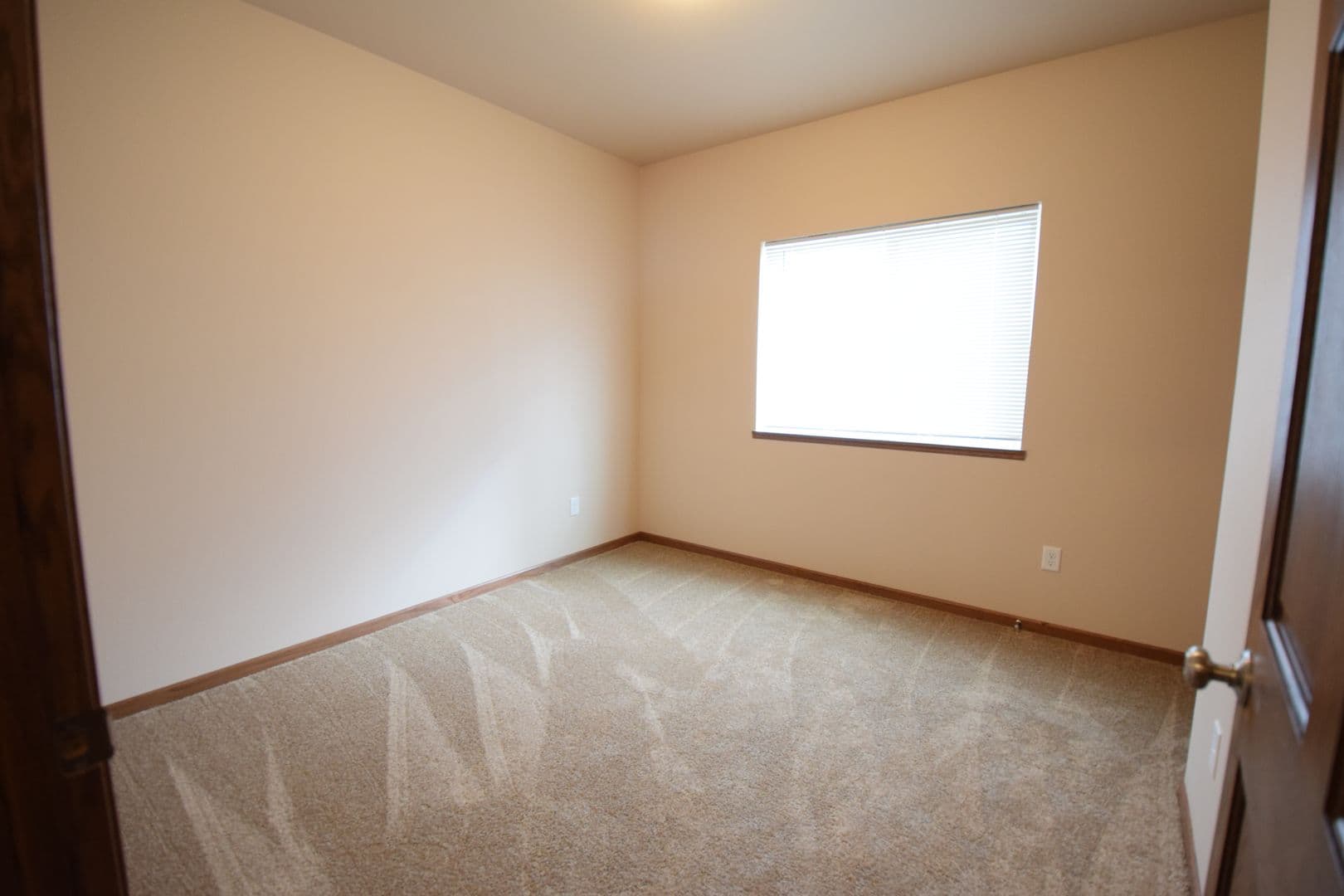 Mankato Apartment: 2040 Prairie Rose Drive