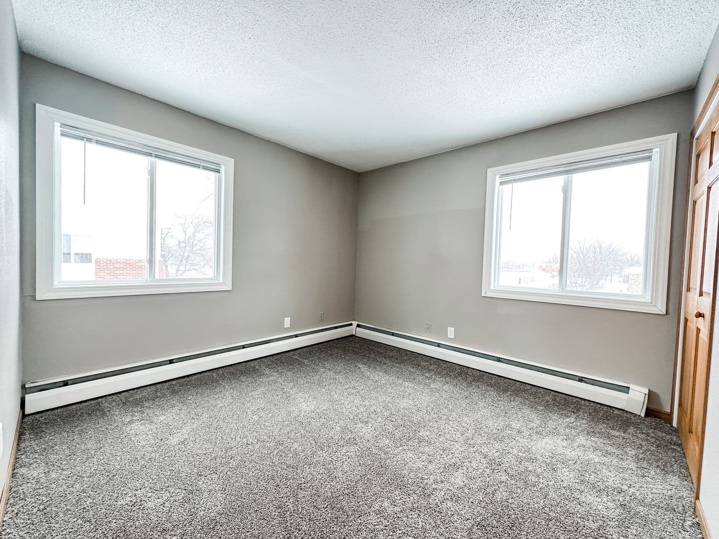 North Mankato Apartment: 1620 Village Court