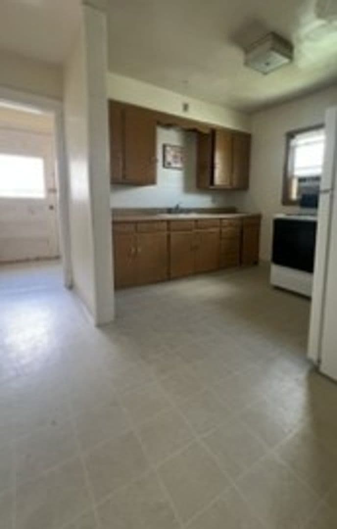Mankato Apartment: 224 Carroll Street