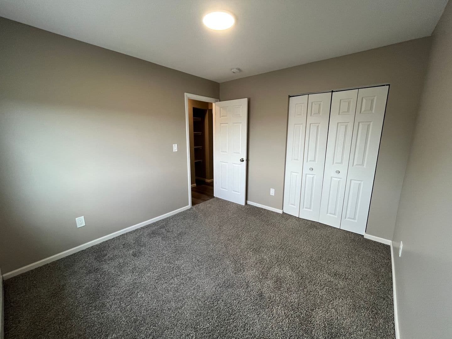 North Mankato Apartment: 1620 Village Court