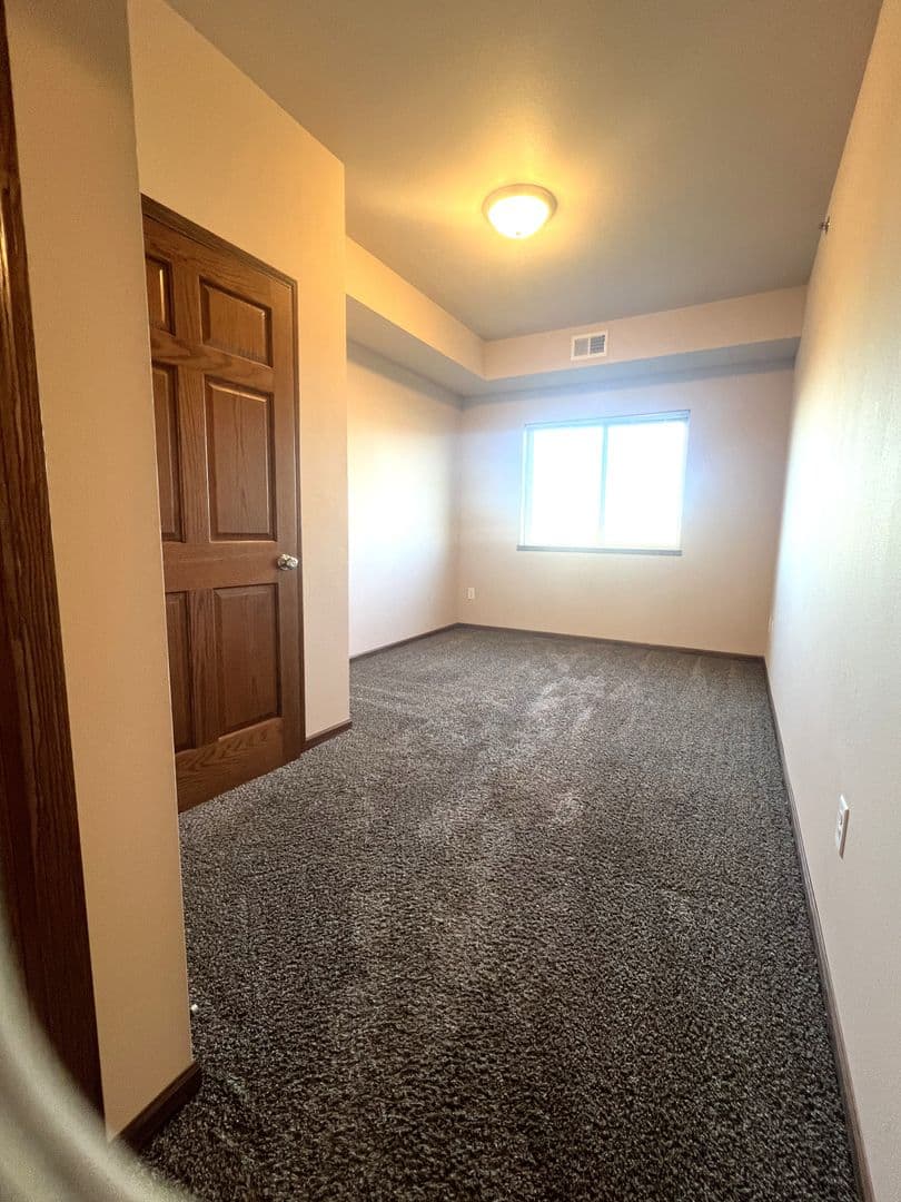 Mankato Apartment: 2040 Prairie Rose Drive