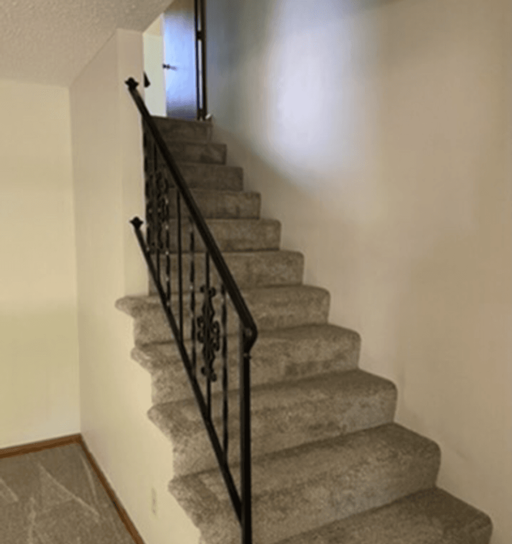 North Mankato Townhome: 1738 & 1740 Colette Drive