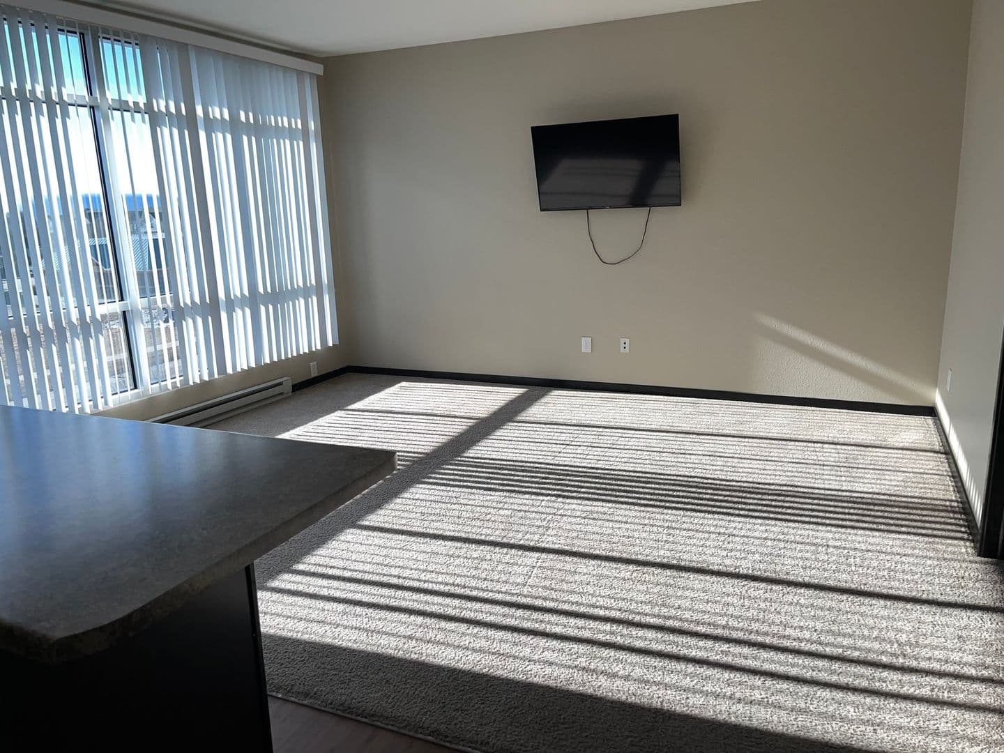 Mankato Apartment: 340 Stadium Road