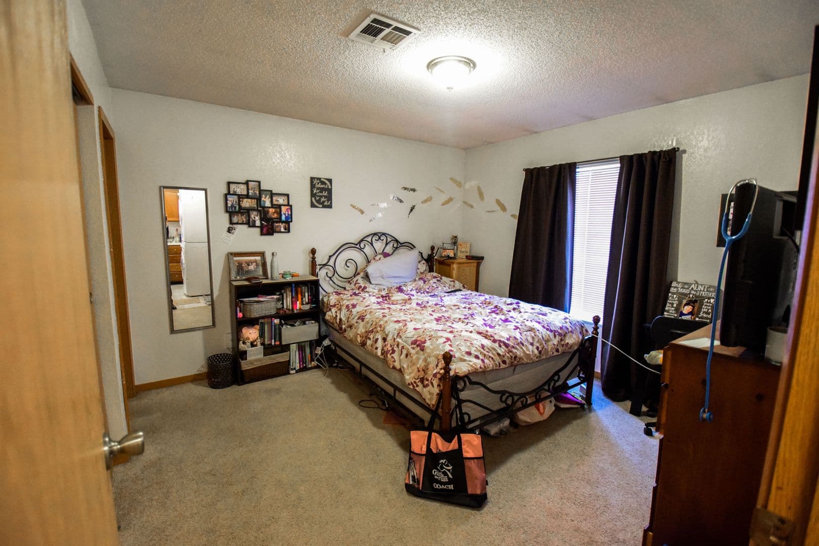 Mankato Apartment: 100 Bunting Lane