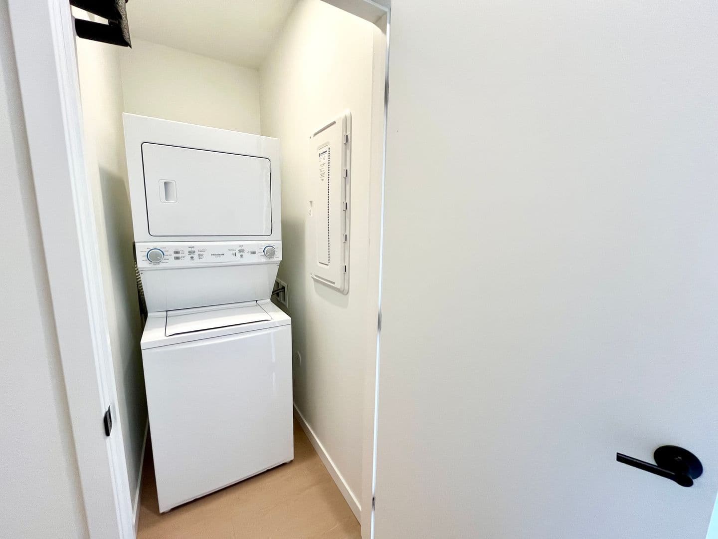 Mankato Apartment: 304 N 2nd St