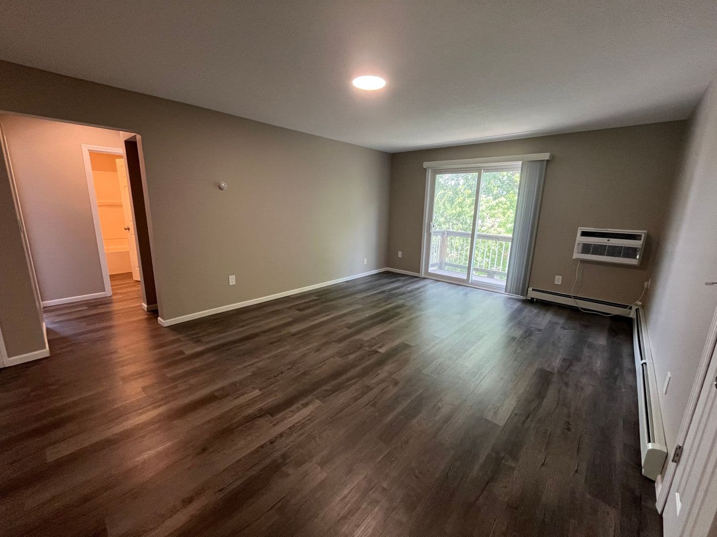 North Mankato Apartment: 1620 Village Court