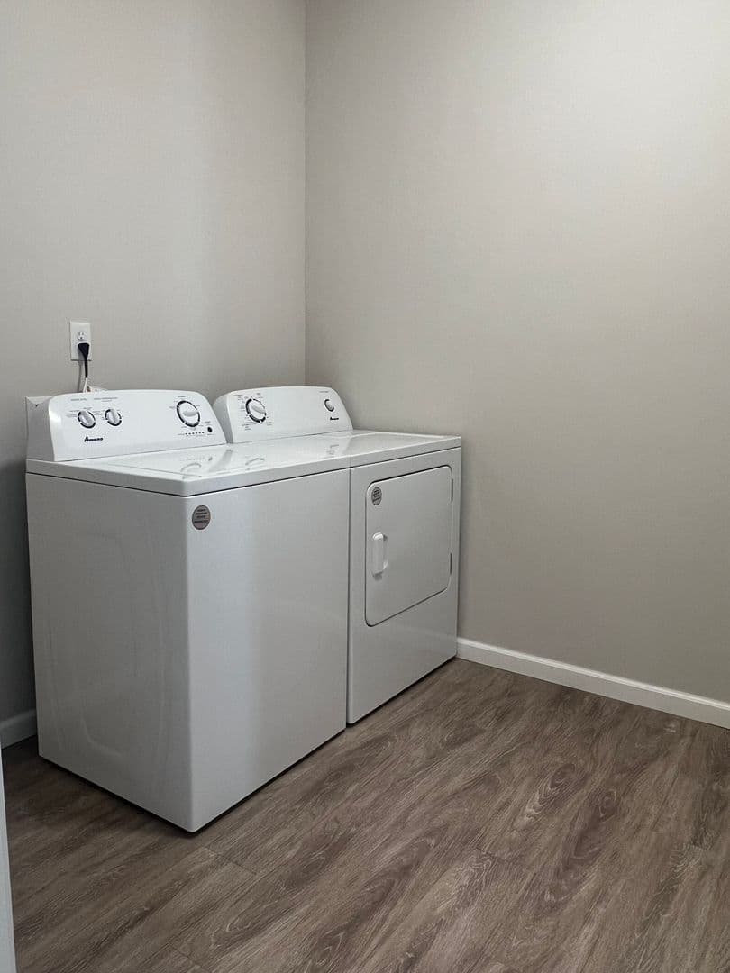Mankato Apartment: 2010 Prairie Rose Drive