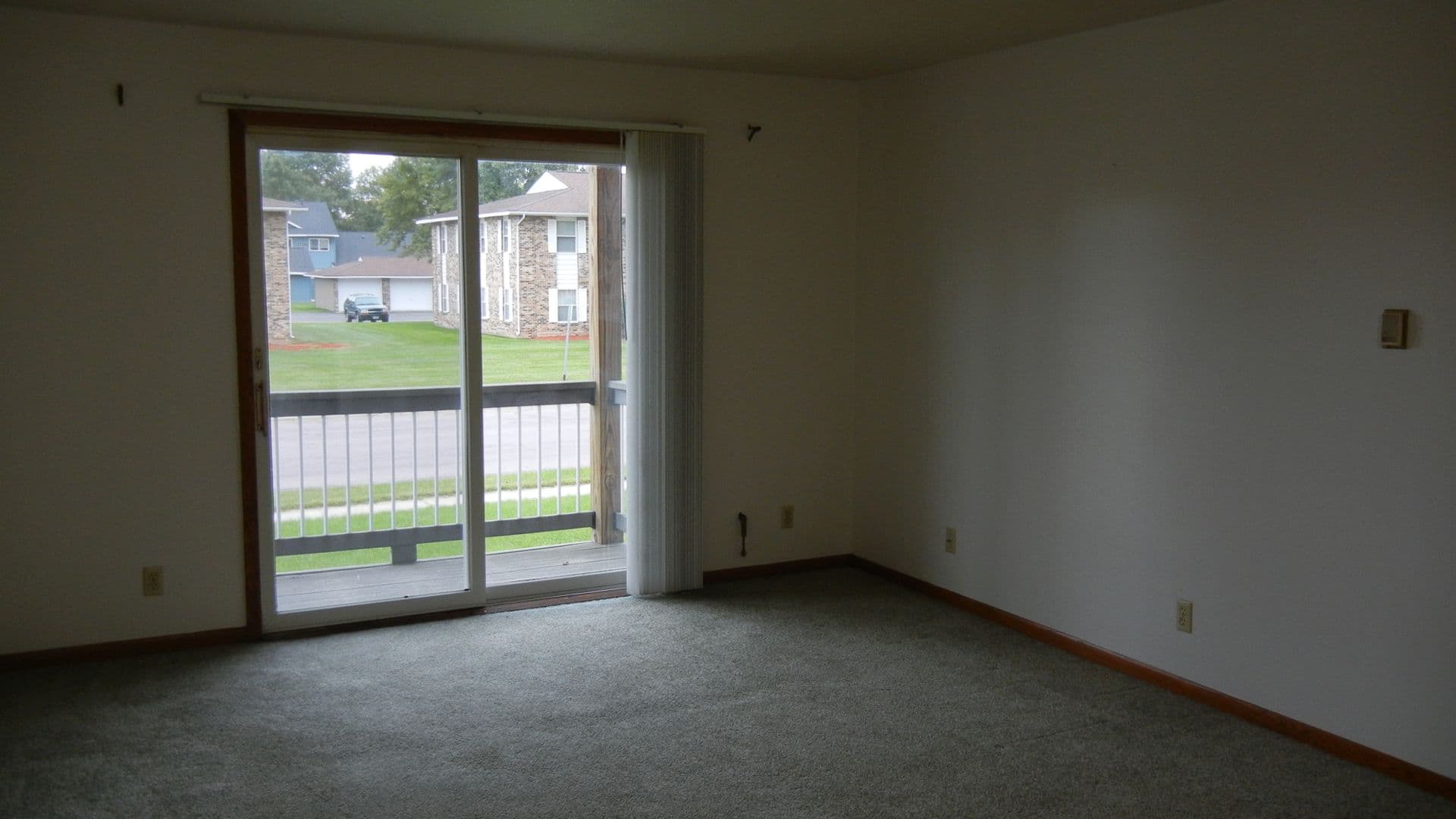 North Mankato Apartment: 1620 Village Court
