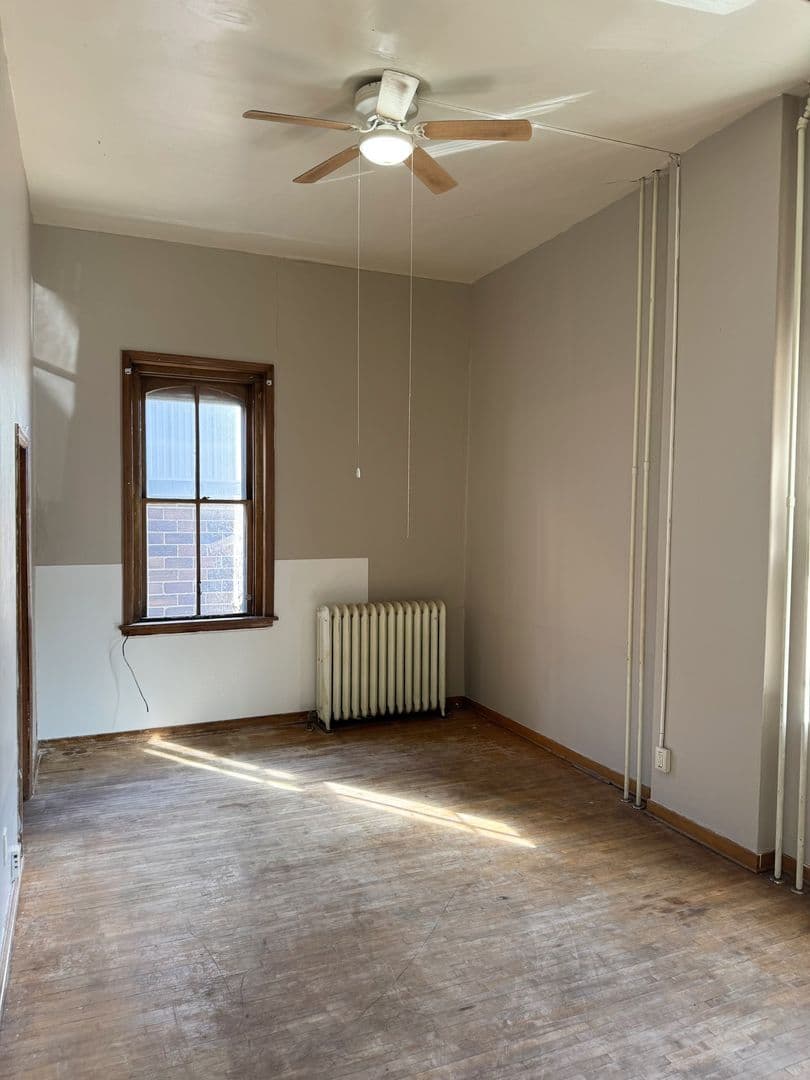 Waseca Apartment: 117 State Street S