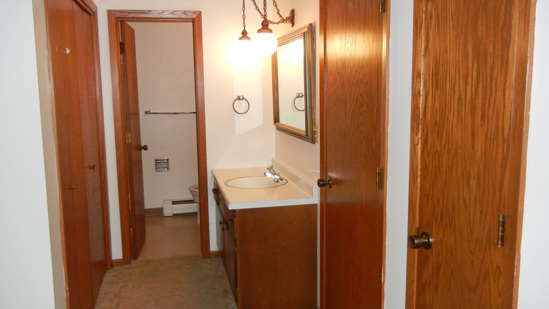 North Mankato Apartment: 1620 Village Court