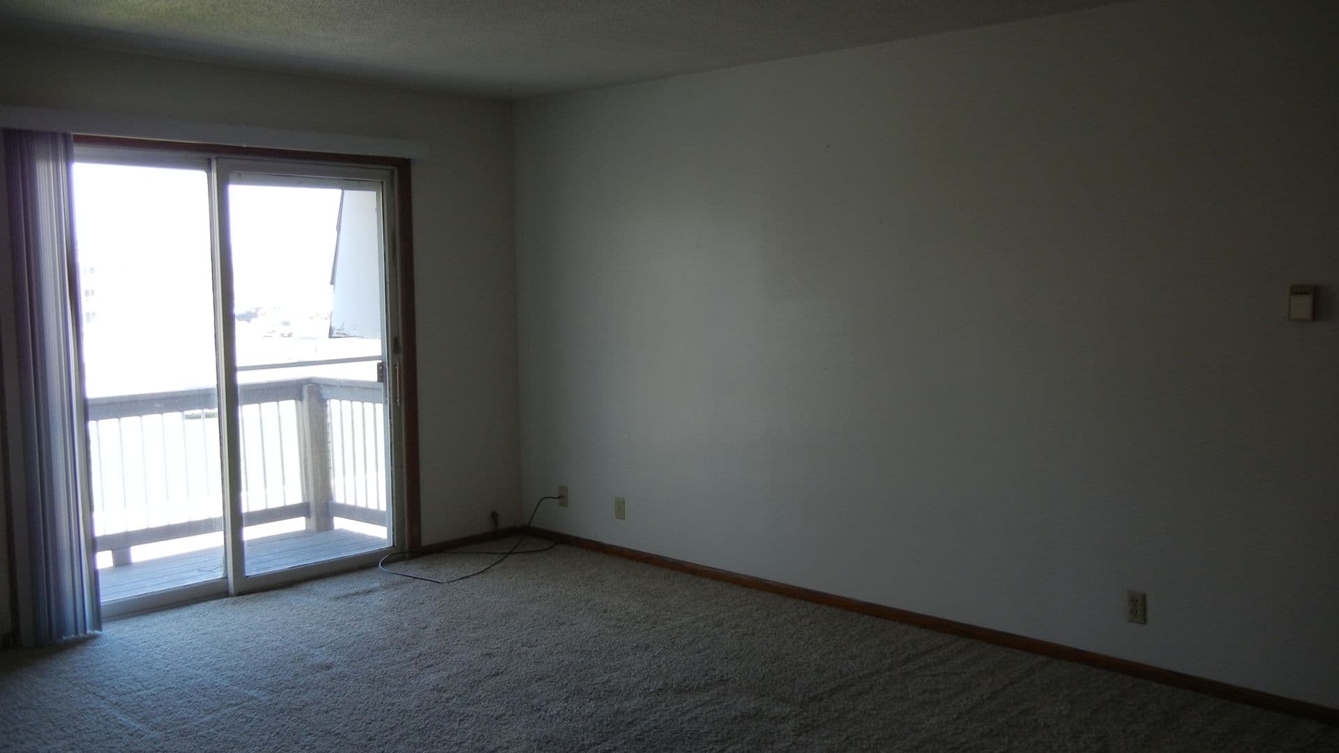 North Mankato Apartment: 1620 Village Court