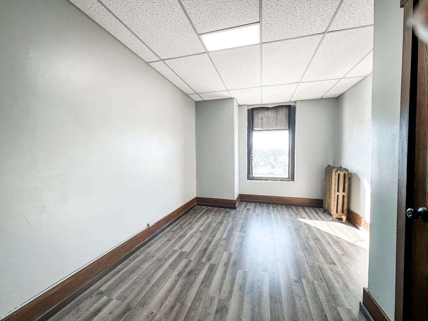 New Ulm Apartment: 227 N Minnesota St