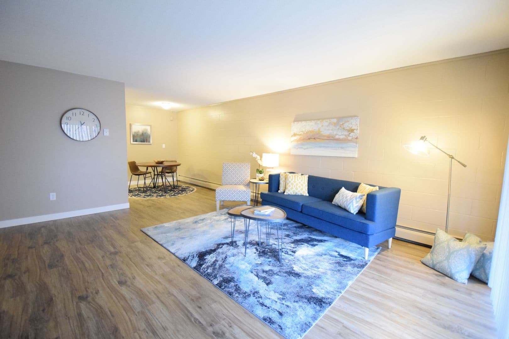 Mankato Apartment: 504 James Ave