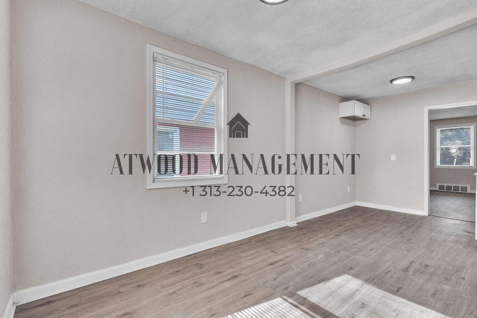 Detroit House: 14722 Quincy St