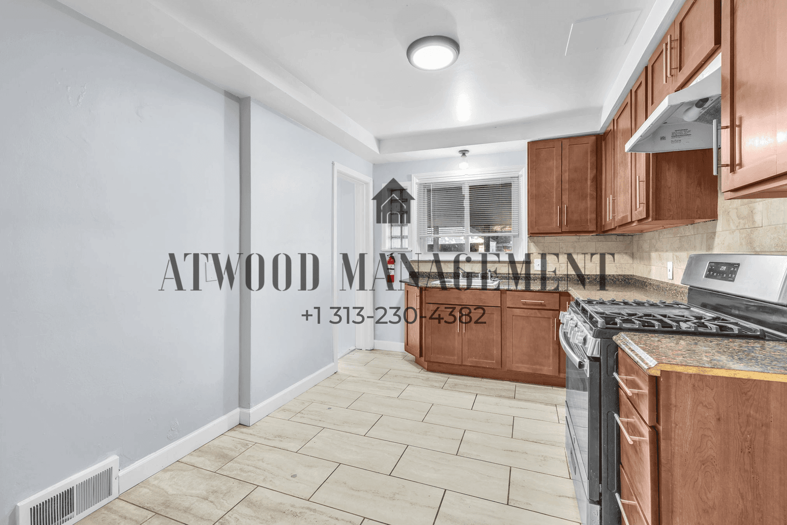 Detroit House: 9257 Warwick St