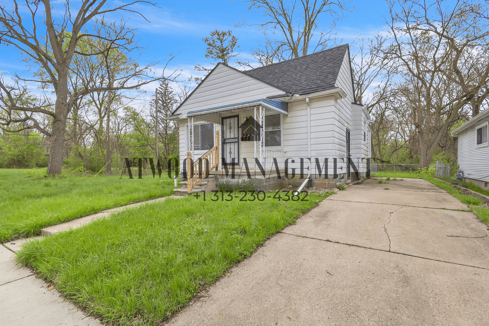 Detroit House: 18437 Trinity St,