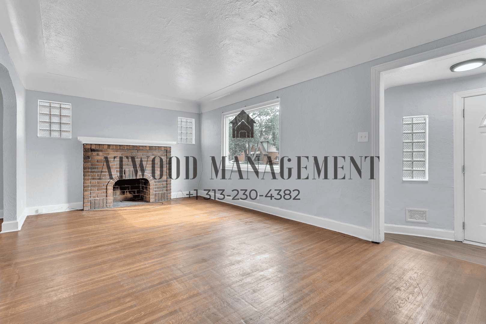 Detroit House: 14867 Hubbell Ave