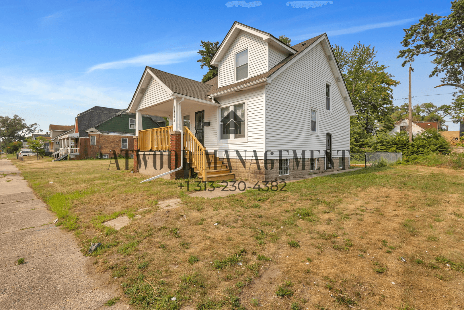 Detroit House: 16665 Tuller St