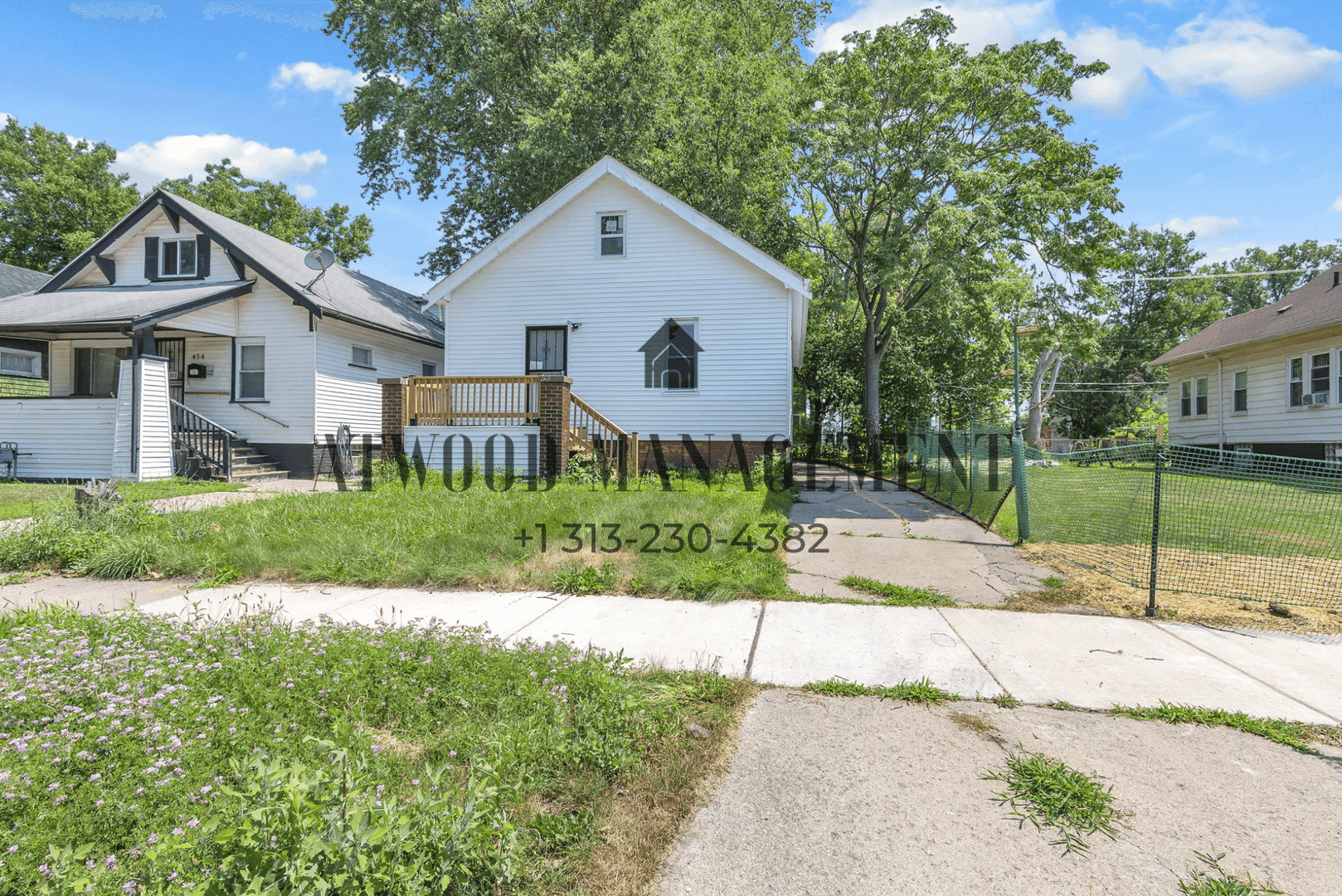 Detroit House: 450 Algonquin St