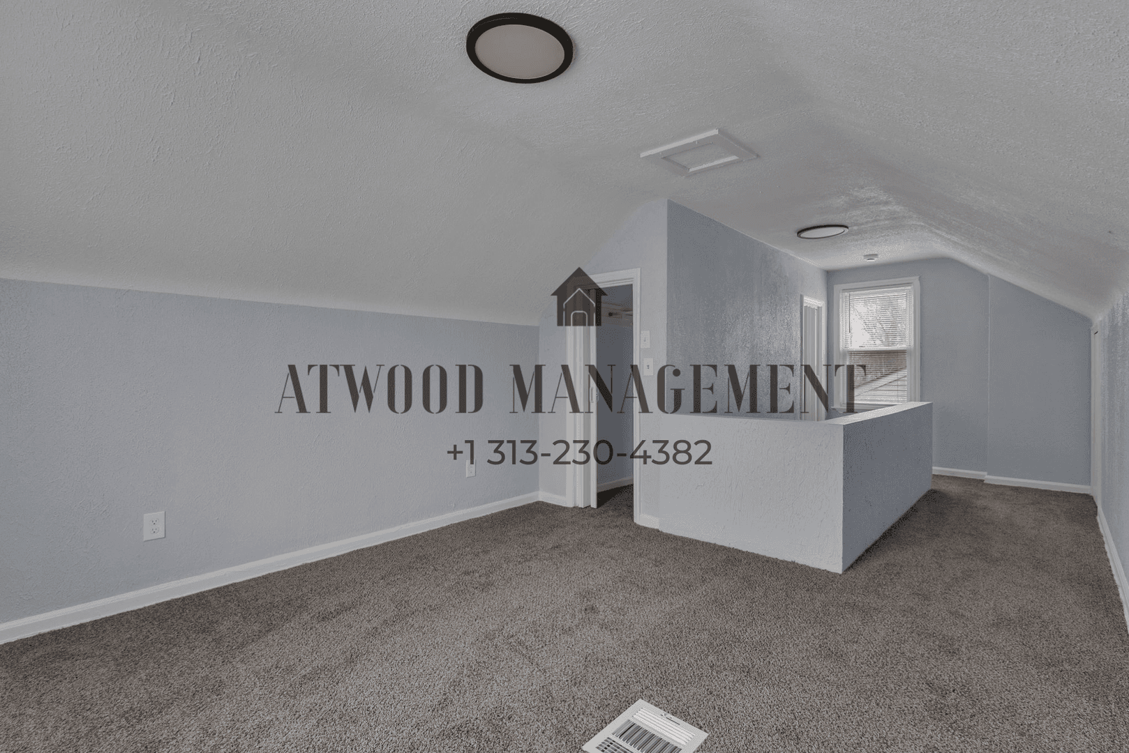 Detroit House: 21451 Glenco St