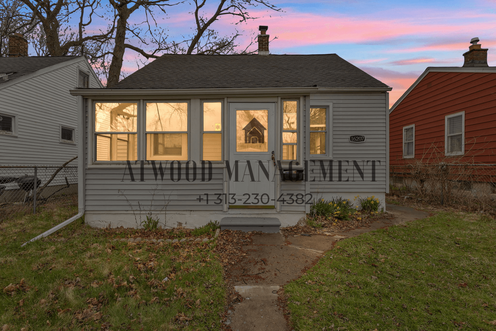 Detroit House: 16207 Woodbine St