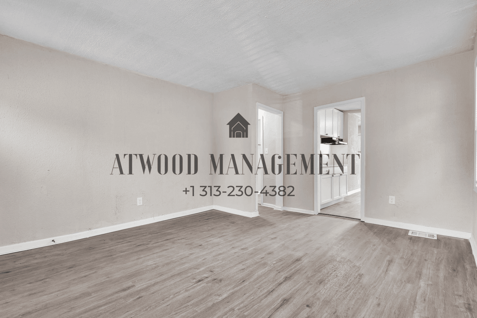 Detroit House: 14722 Quincy St