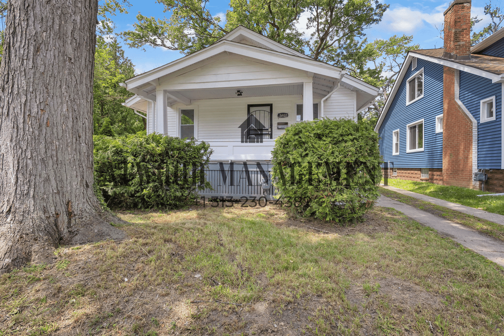 Detroit House: 15811 Trinity St,