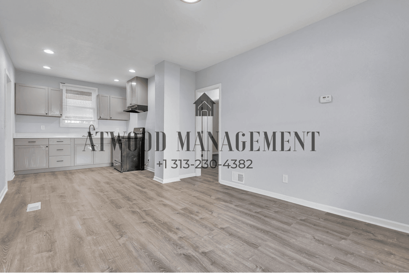 Detroit House: 21345 Bennett St