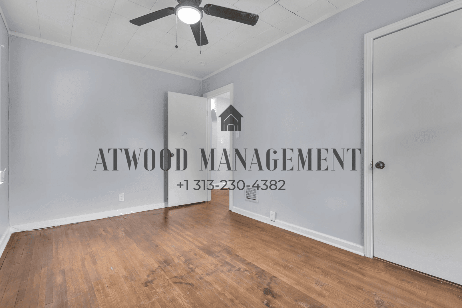 Detroit House: 14867 Hubbell Ave