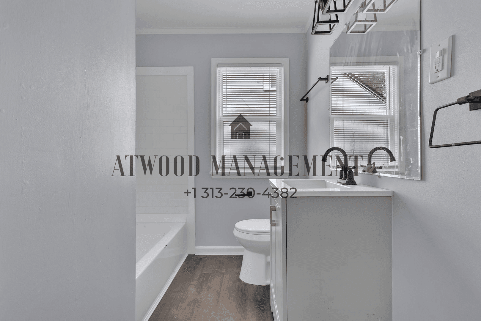 Detroit House: 9078 Minock St