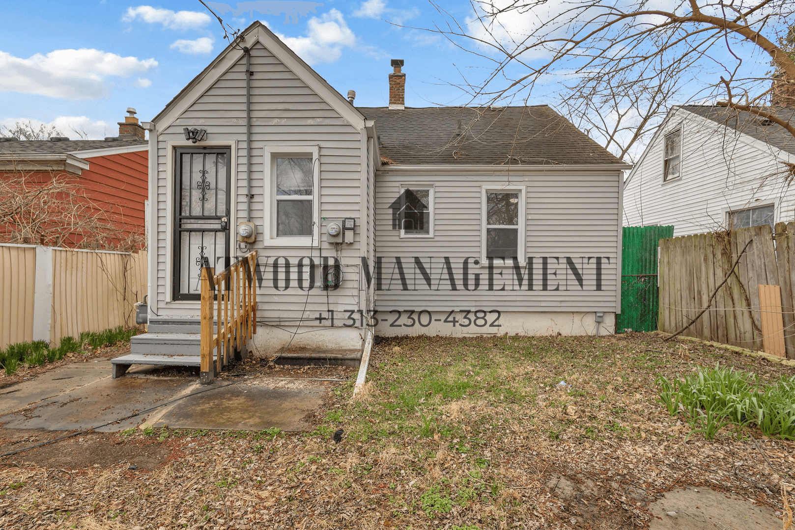 Detroit House: 16207 Woodbine St