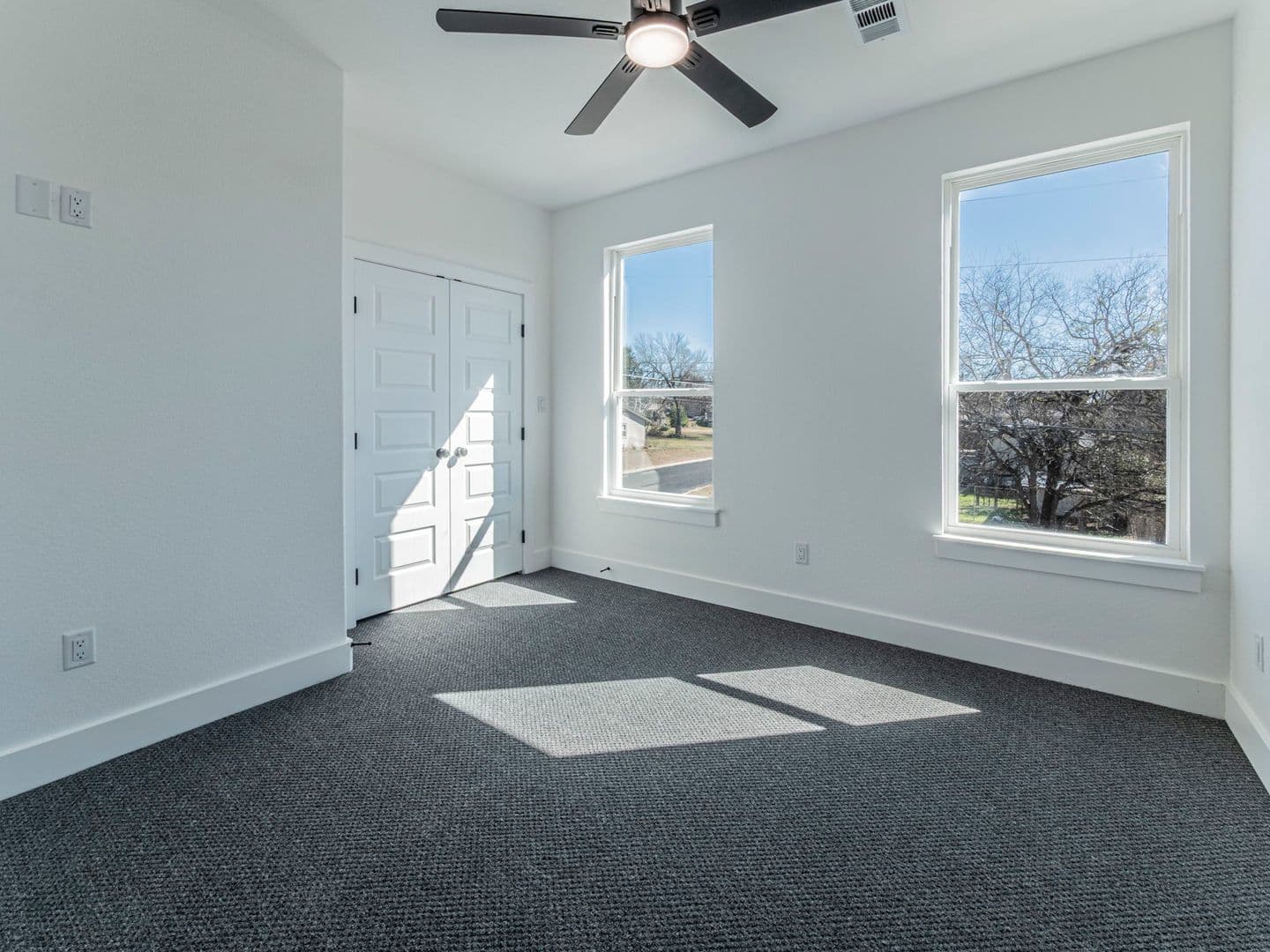 Burnet Apartment: 1010 E Marble Street