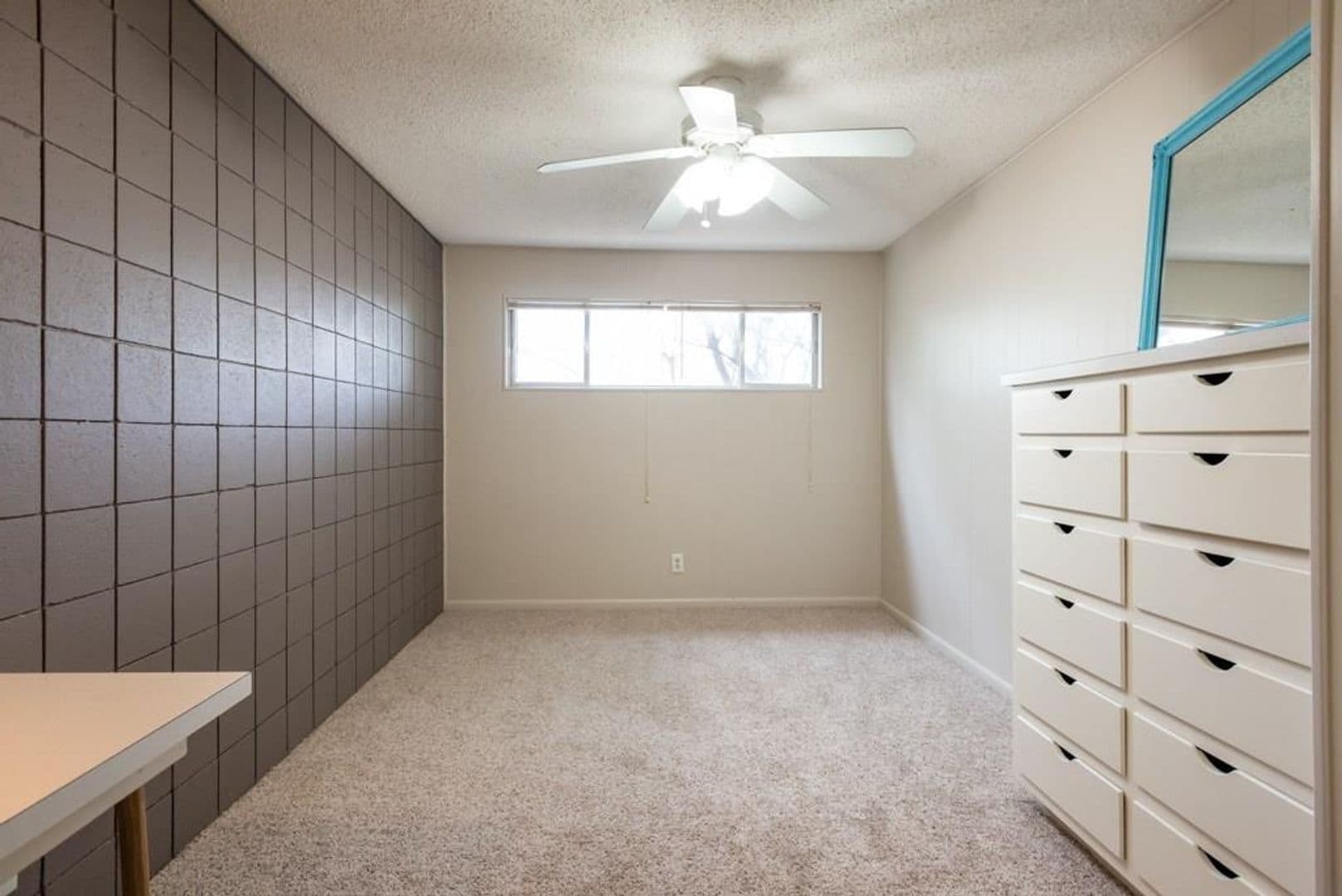 Austin Apartment: 3212 Red River St