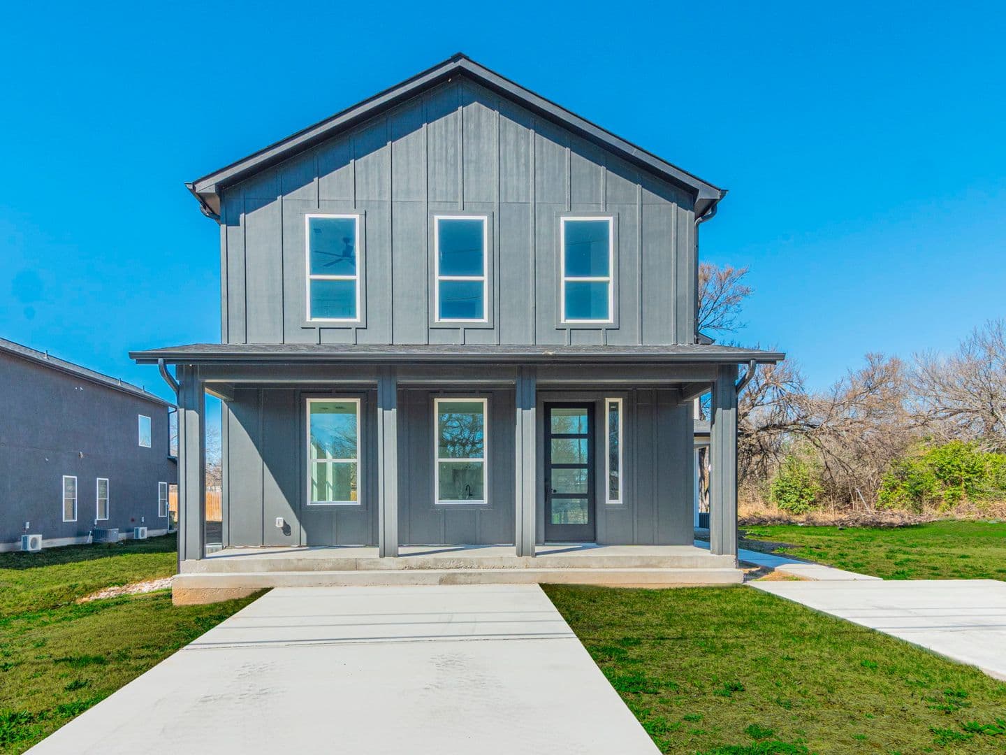 Burnet Apartment: 1010 E Marble Street