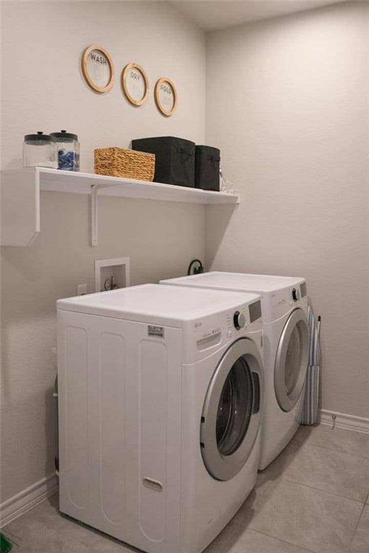 Austin Apartment: 2525 Wallingwood Drive #1500