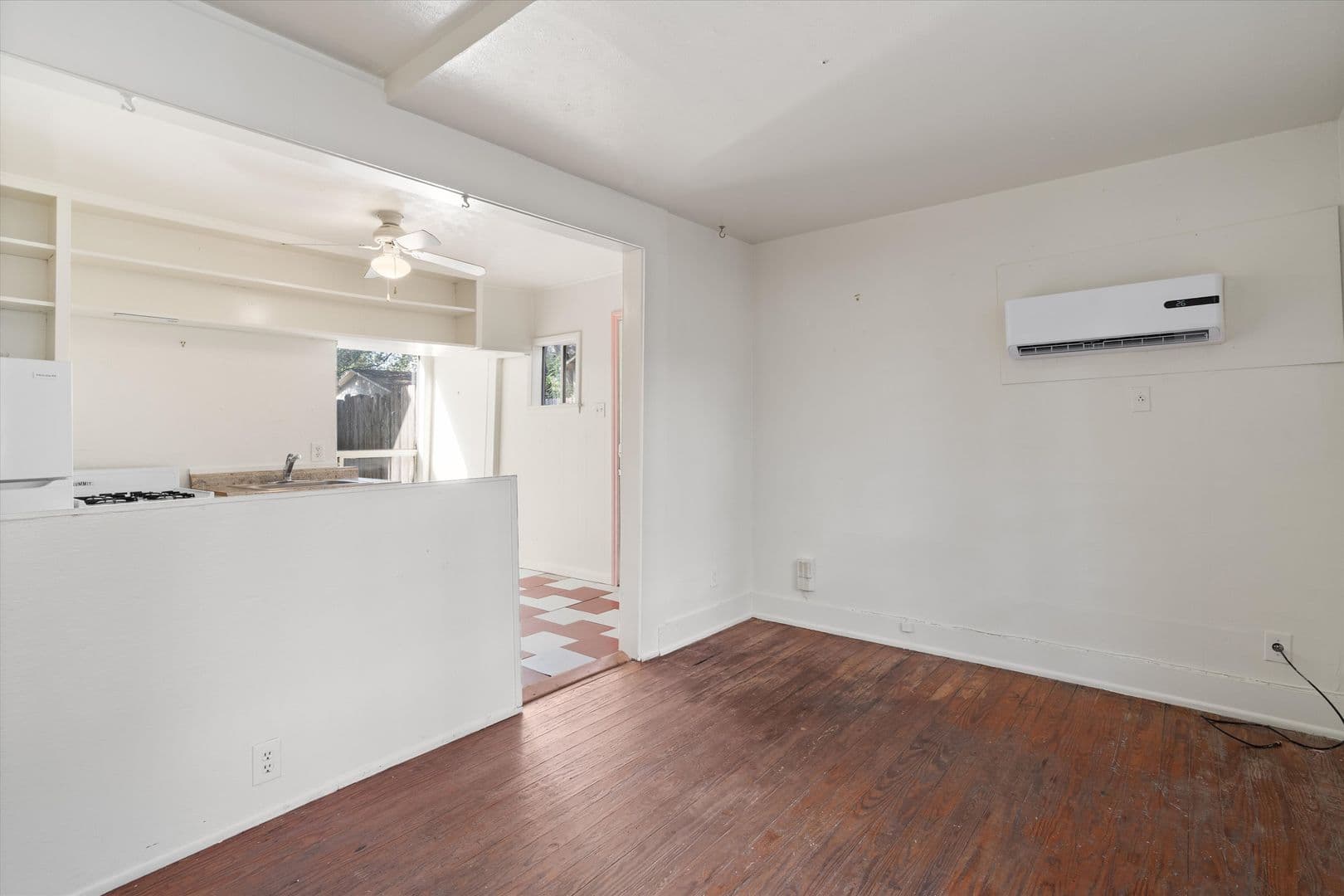Austin Apartment: 3404 1/2 Grooms St
