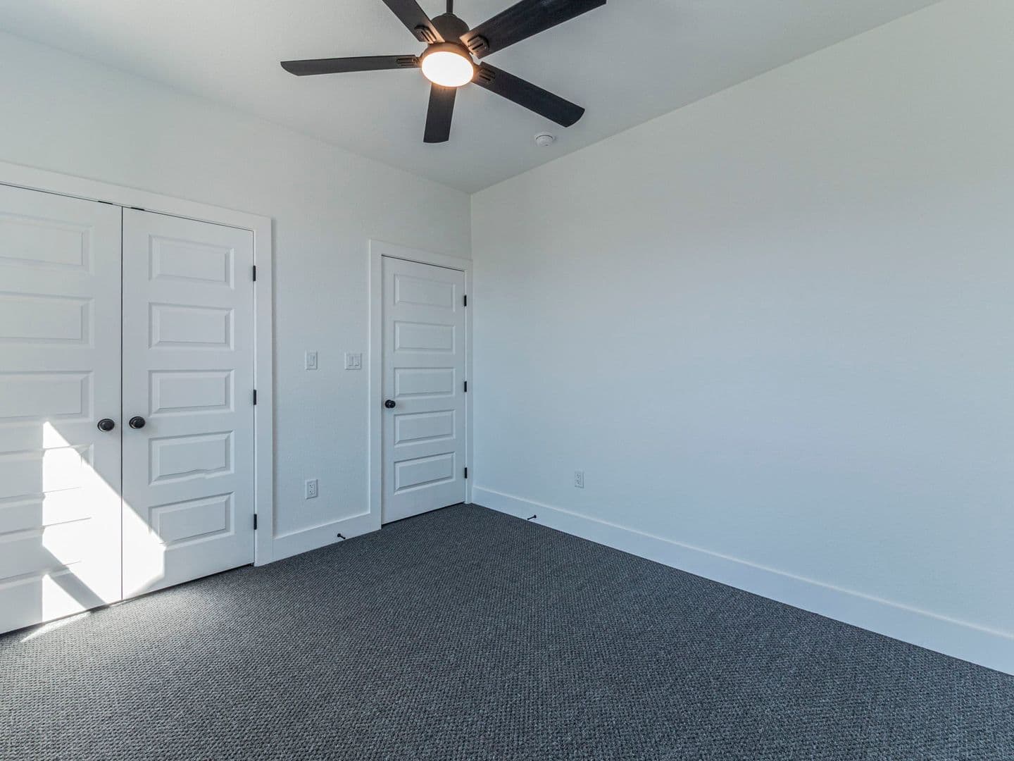 Burnet Apartment: 1010 E Marble Street