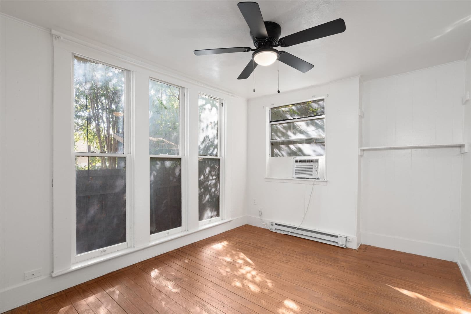 Austin Apartment: 3404 1/2 Grooms St