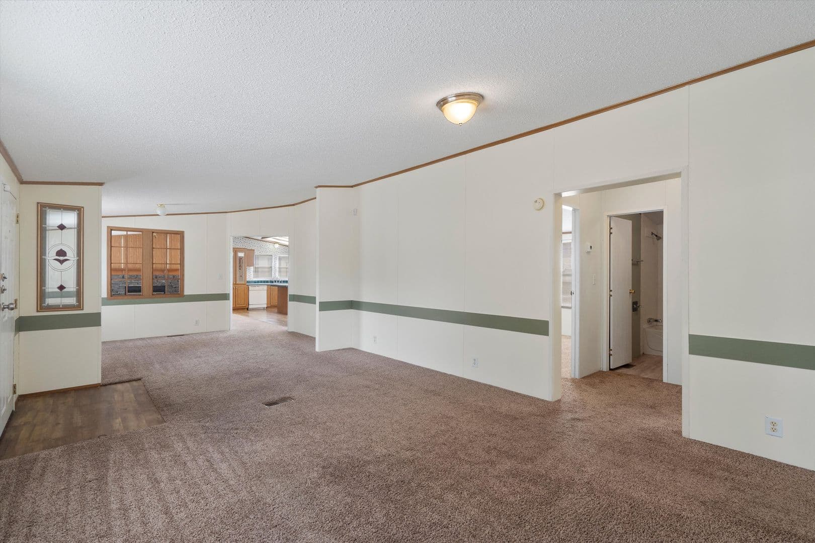 Buda Apartment: 3075 Old Black Colony Road