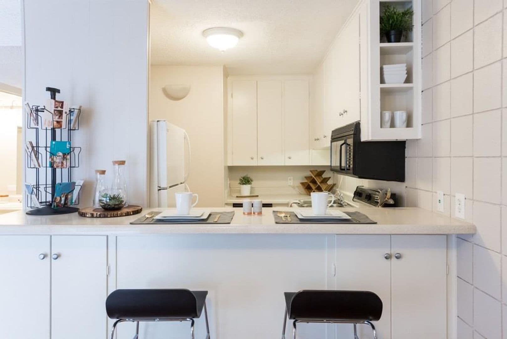 Austin Apartment: 3212 Red River St