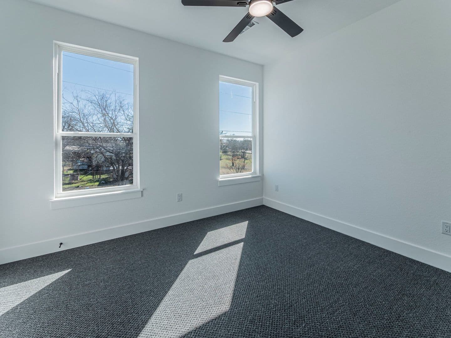 Burnet Apartment: 1010 E Marble Street