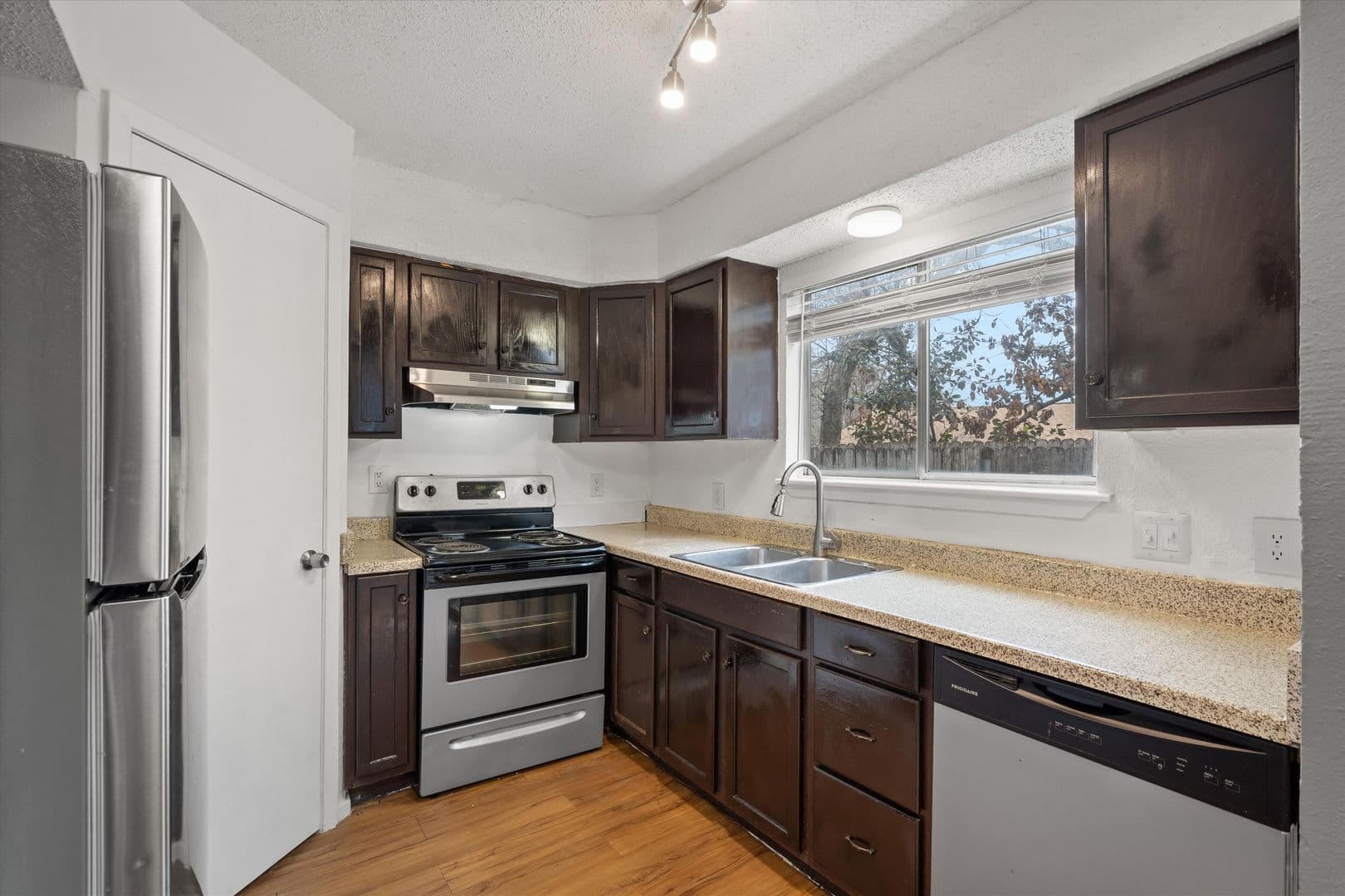 Austin Apartment: 3415 Menchaca Road