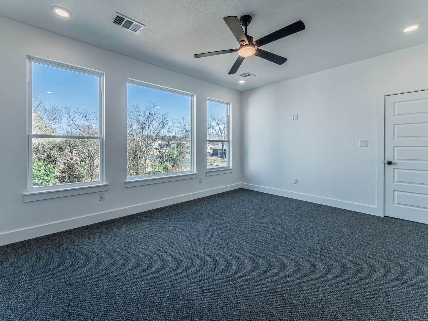Burnet Apartment: 1010 E Marble Street