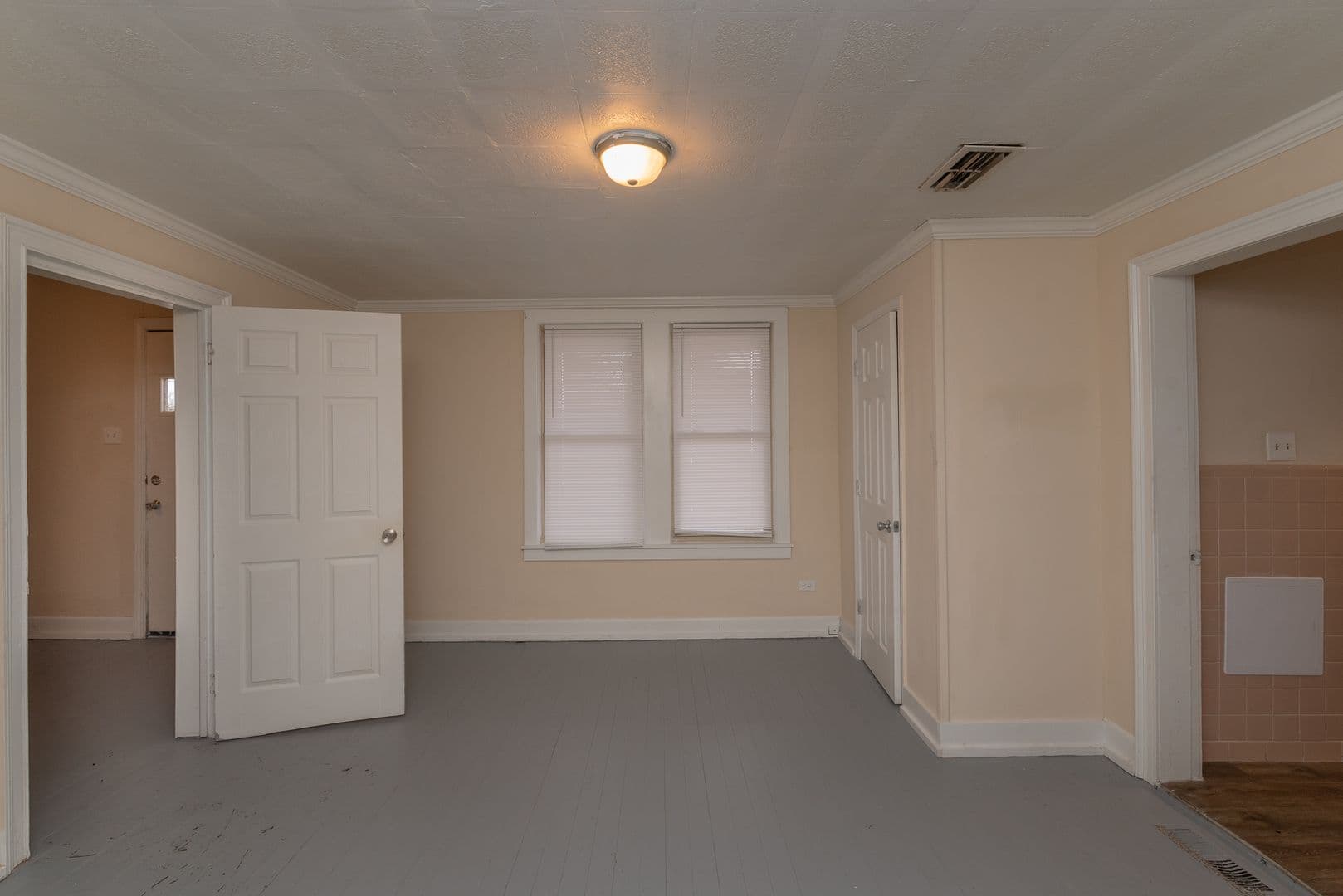 Augusta House: 151 Curry Street