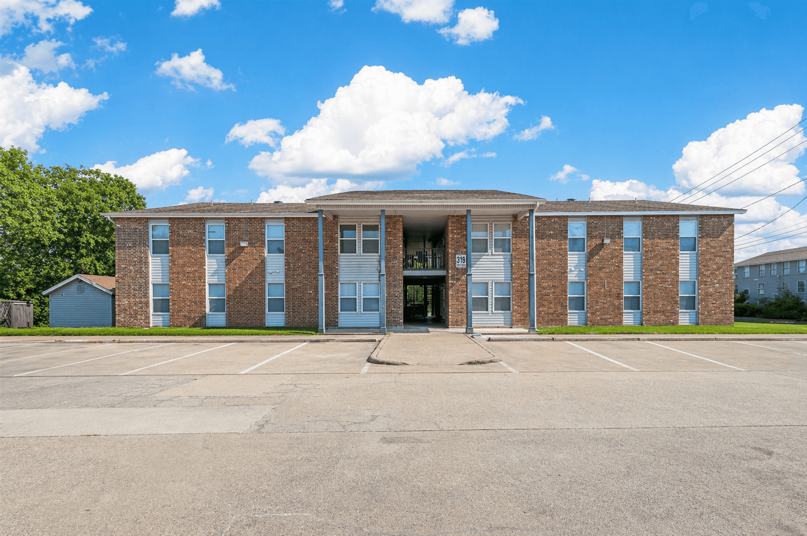 Grand Prairie Apartment: 319-327 SE 3rd Street