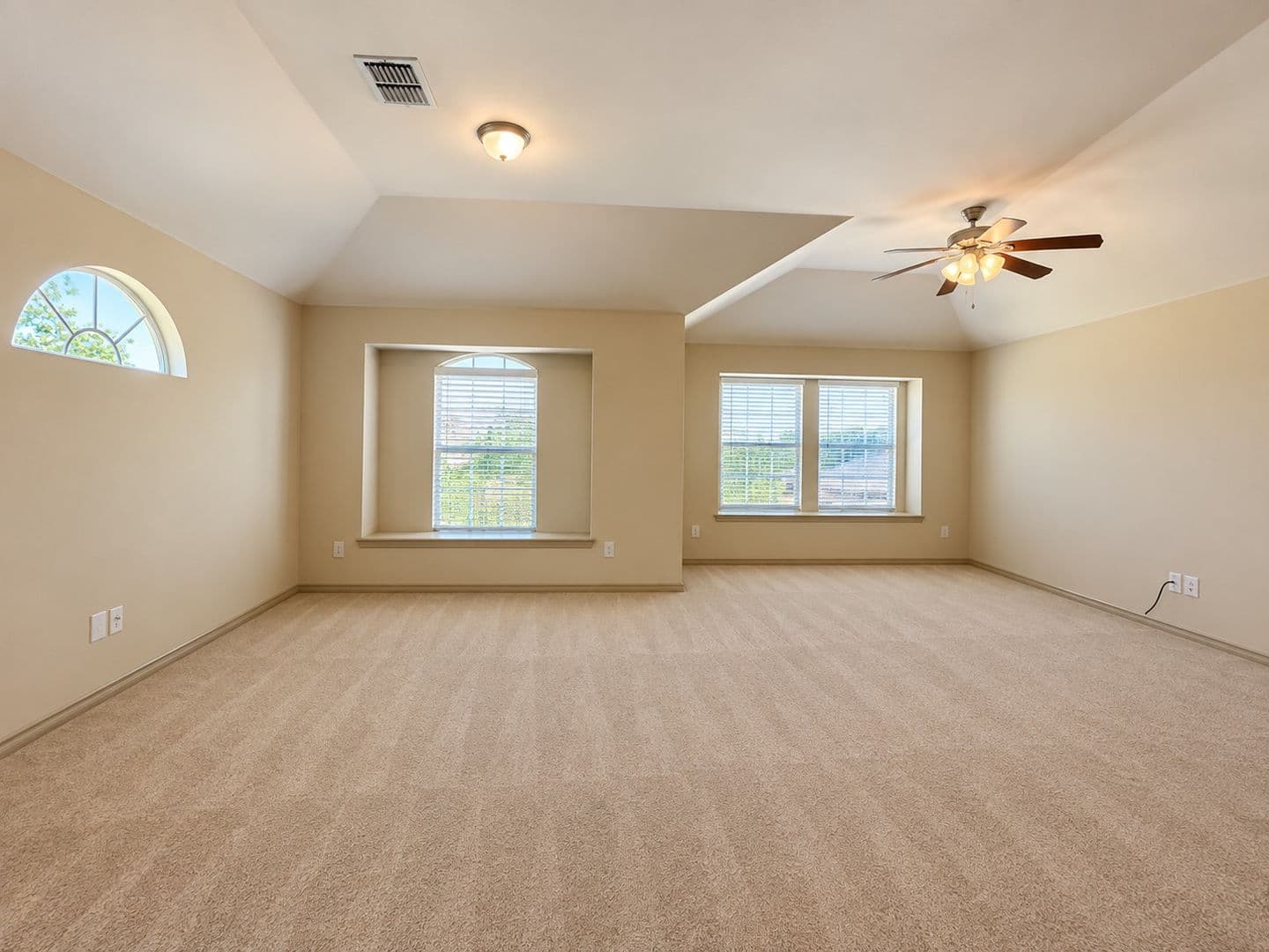 Fort Worth House: 3933 Fernando Drive